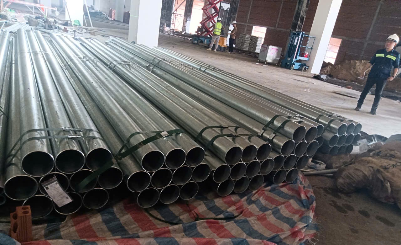ỐNG THÉP MẠ KẼM NHÚNG NÓNG HOA SEN