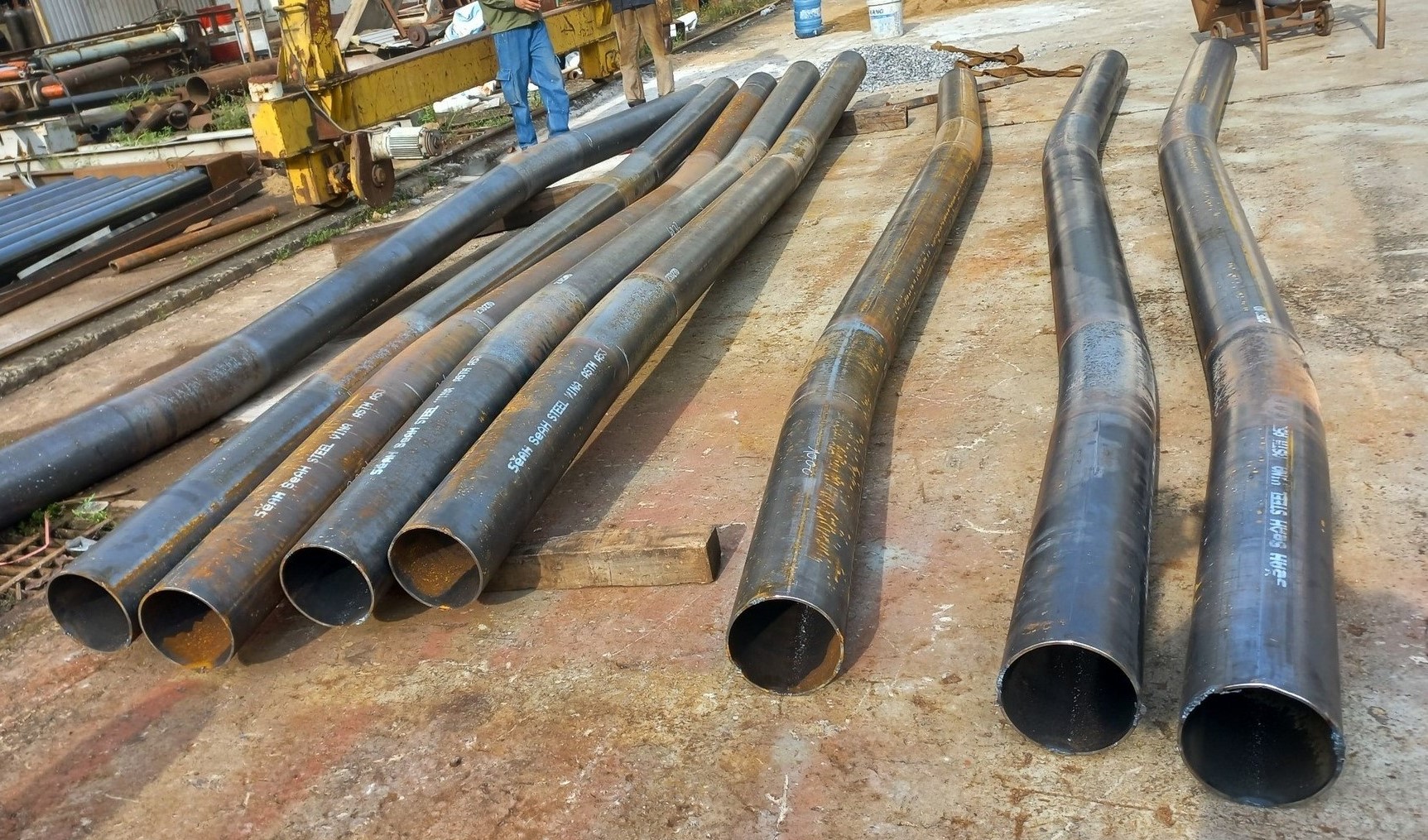 UỐN ỐNG THÉP DÀY CỠ LỚN ĐƯỜNG KÍNH LỚN